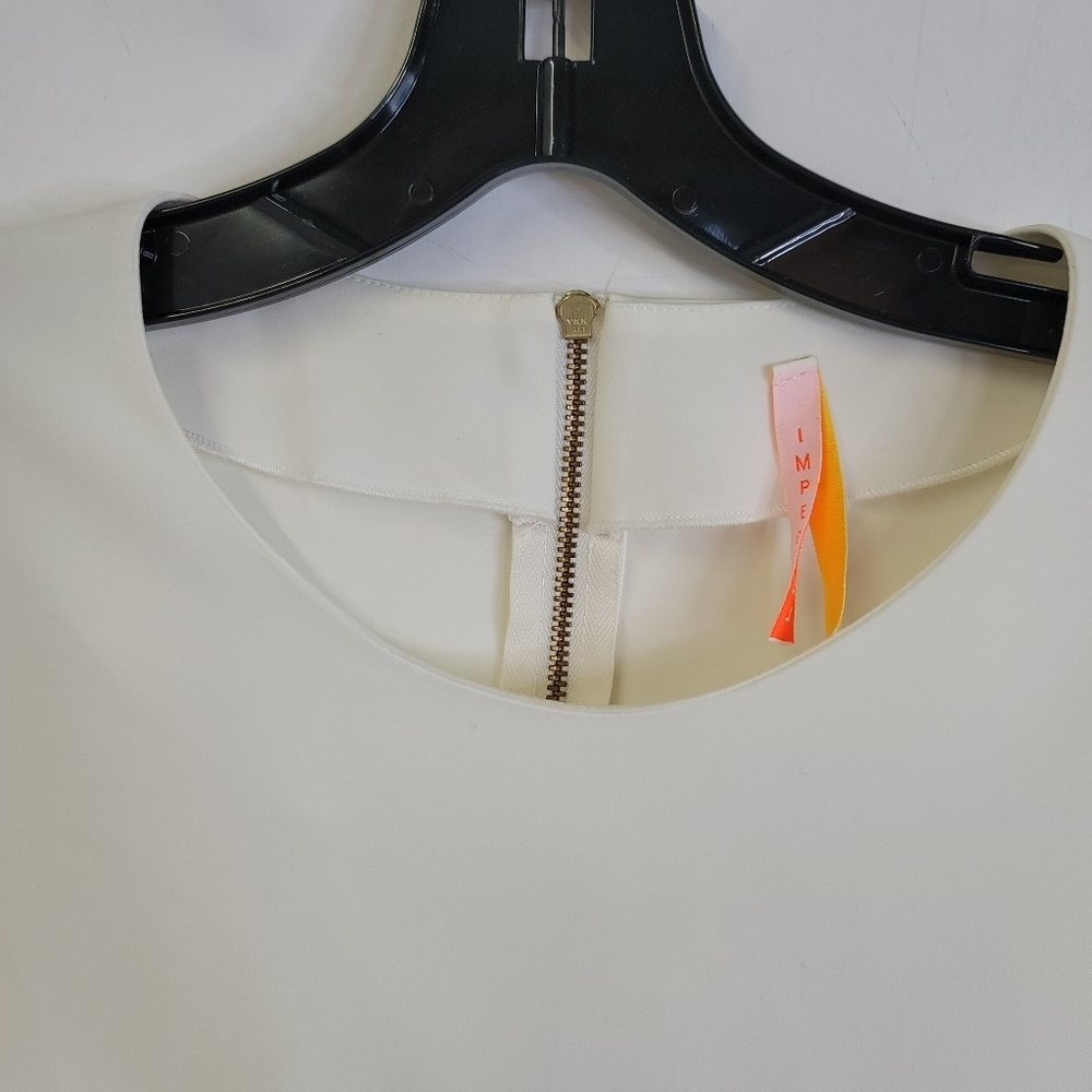 Imperial back Ruching Blouse - Picture 6 of 7